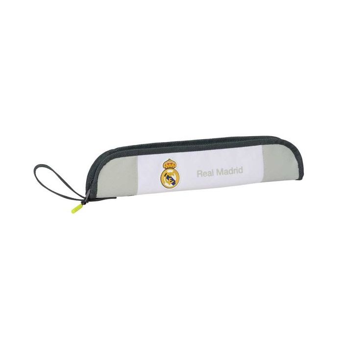 Safta Real Madrid Portaflautas de 0.6L - Borde con Ribete Reforzado - Asa de Mano - Cierre de Cremallera - 37x8x2cm - Color Blanco y Negro