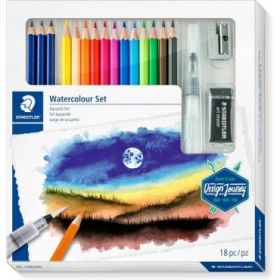 Staedtler Watercolour Set Design Journey Pack con 12 Lapices de Colores Surtidos Acuarelables, 3 Lapices Mars Lumograph Acuarelables, Borrador Artistico, Pincel Medio y Afilalapices