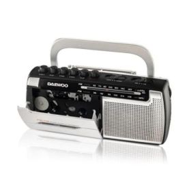 Daewoo Radio Grabadora Cassette AM/FM - Alimentacion a Pilas - Jack 3.5mm - Microfono Integrado - Altavoz Integrado - Asa de Transporte - Color Gris