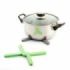 Innovagoods Folvet Pack de 2 Salvamanteles de Silicona - Plegable - Apto para Lavavajillas - Antideslizante - Facil Limpieza - 20x0.5x20cm - Color Verde y Gris