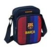 Safta F.C.Barcelona 1ª Equipacion 26/27 Bolsito con Bandolera Ajustable - Cierre con Cremallera - Compartimento Trasero con Velc