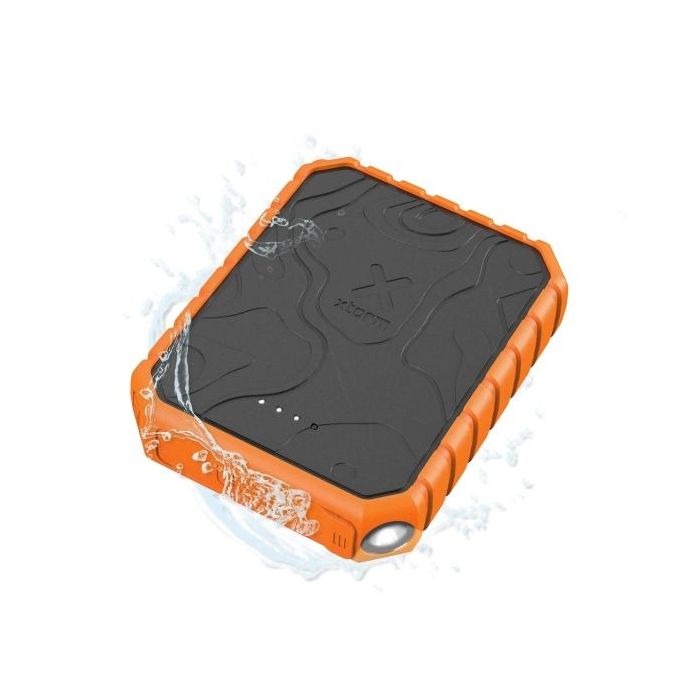 Xtorm Xtreme Power Rugged Powerbank 10.000 mAh 20W - 1x USB-C, 2X USB A - QC 3.0 - IP65 - Linterna - Compacta y Elegante - Color