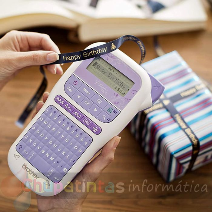 Brother PT-H200 Rotuladora Electrónica Portátil - Pantalla LCD -  Color Violeta/Blanco-6