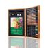 Derwent Academy Caja de Madera con 12 Lapices de Colores, 12 Lapices de Colores Acuarelables, 6 Lapices de Grafito para Bocetos, 1 Pincel, 1 Sacapuntas, 1 Goma de Borrar, 1 Hoja de Proyectos y 3 proyectos para Completar