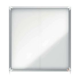 Nobo Vitrina Interior para 12 Hojas A4 con Superficie Magnetica y Puerta Deslizante - 997x972x54mm - Superficie Blanca Metalica y Magnetica de Borrado en Seco - Marco de Aluminio - Puertas de Cristal de Seguridad - Color Blanco