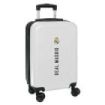 Safta Real Madrid 1ª Equipacion 24/25 Maleta con Ruedas 20" - Asa Telescopica - 4 Ruedas Giratorias - Cierre con Candado - 34.5x55x20cm - Color Blanco/Negro