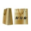 Bismark Bolsa de Papel Reyes Magos - Medidas 27x37x12cm - Tarjeta Colgante - Color Oro
